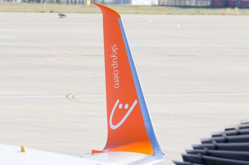 Година польоту за 500 гривень: запустили авіарейси з Києва до Львова