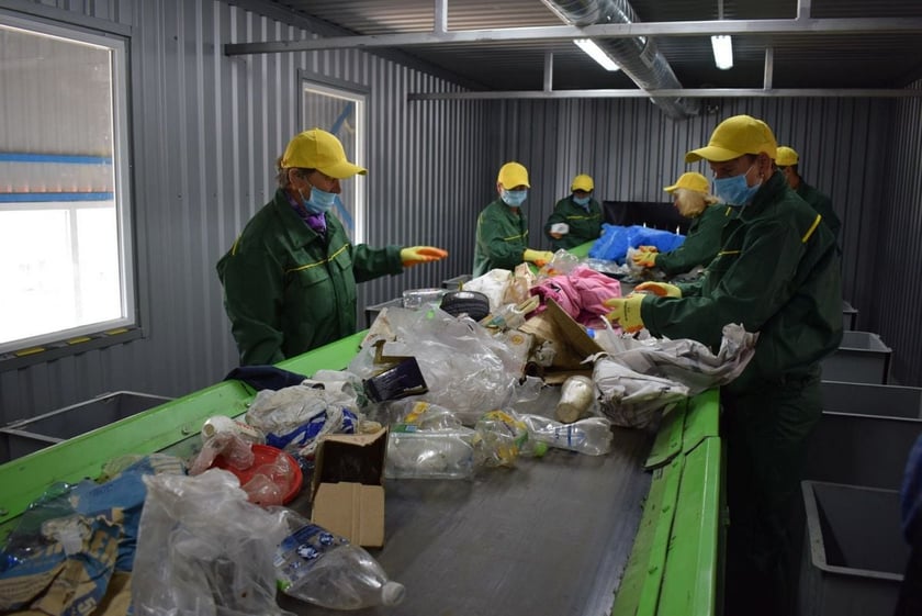 На Вінниччині запустили нову сміттєсортувальну лінію