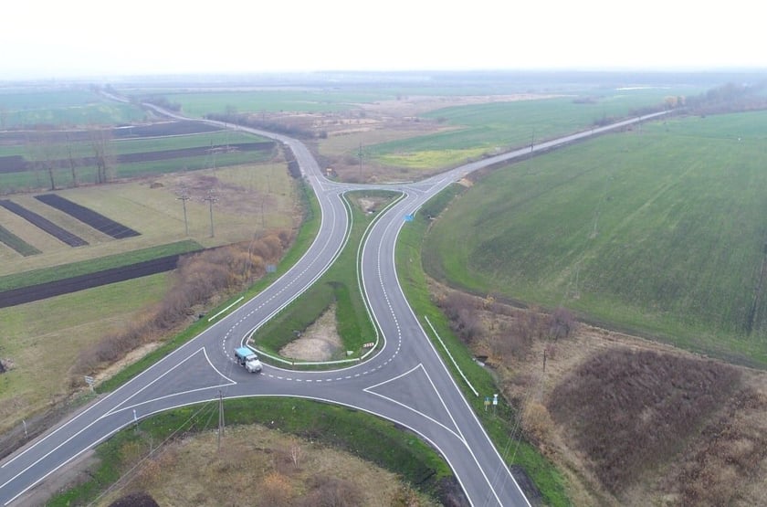 На Львівщині збудували транспорту розв’язку “турбо-карусель”