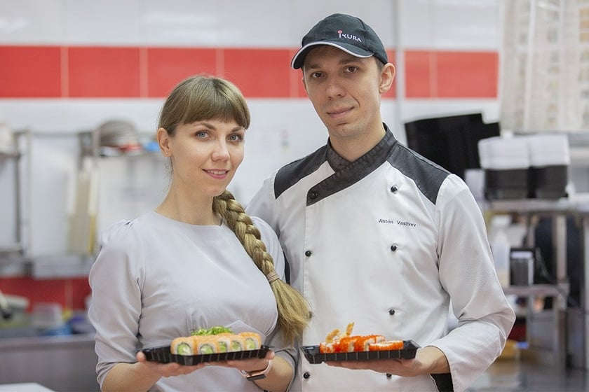 На Луганщині подружжя заснувало бізнес із виробництва і доставки їжі та вже продає франшизу