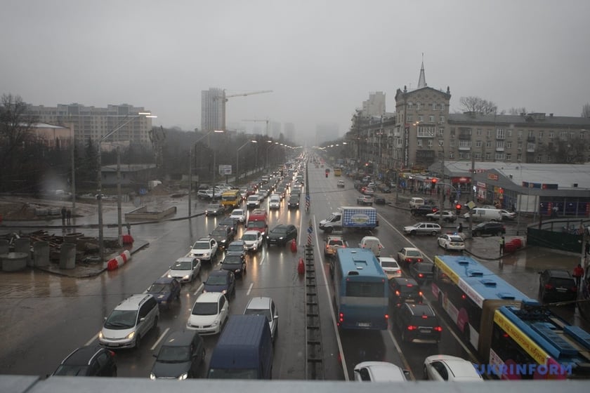 У Києві відкрили рух Шулявським мостом (ФОТО)