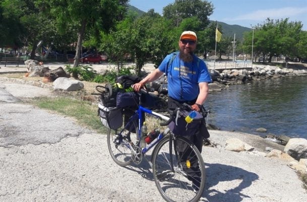 Українець проїхав три країни за два тижні на велосипеді (ФОТО)