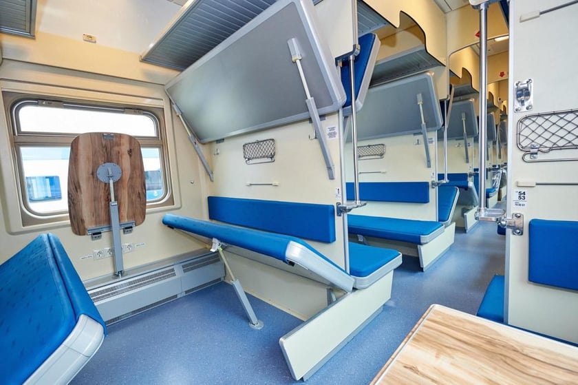 Укрзалізниця планує відремонтувати 300-500 вагонів вже цього року