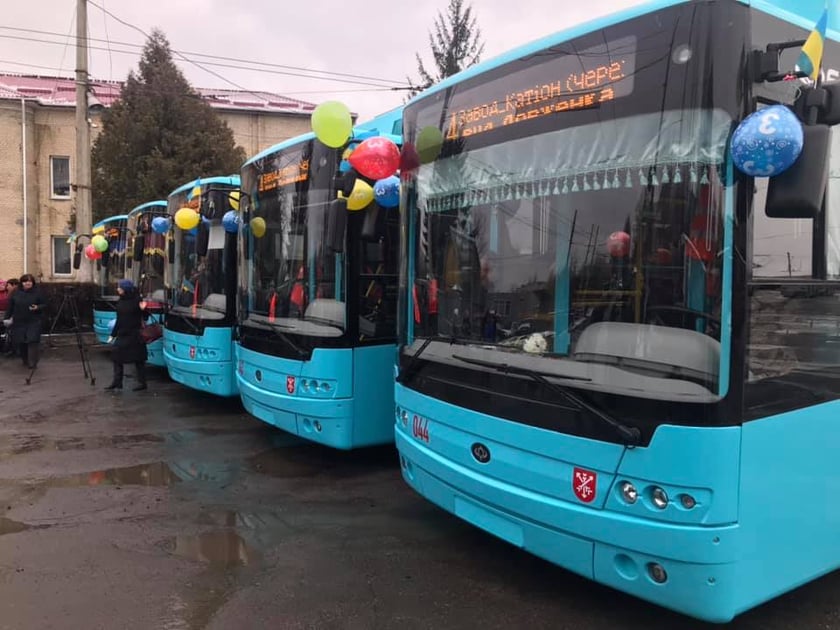 У Хмельницькому на маршрути вийшли 5 нових тролейбусів із автономним ходом