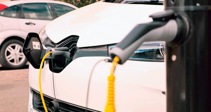 Скільки в Україні електрозаправок:  статистика