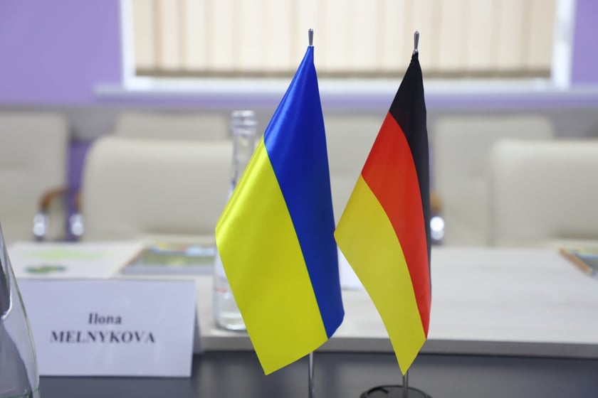 Прикордонники отримали обладнання на €140 тис. для виявлення підробок