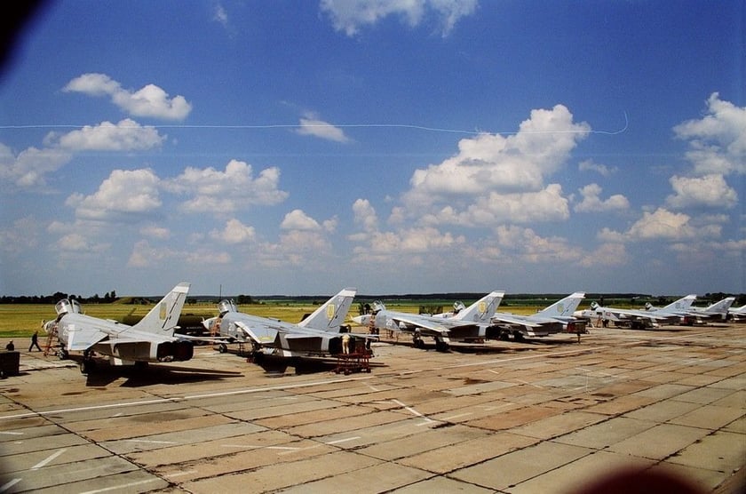 Повітряні Сили України відновлять аеродром оперативного призначення на Рівненщині