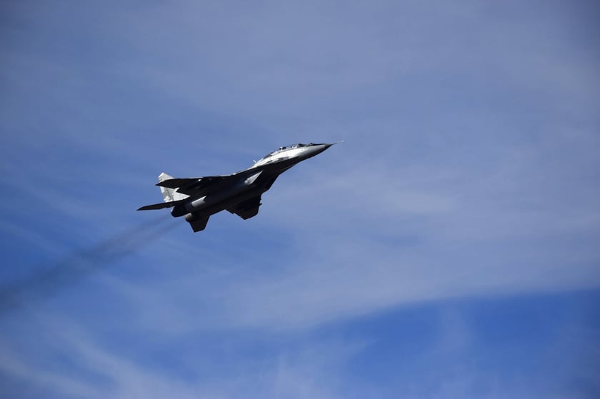 Українські пілоти тренувалися на МіГ-29 під час складних метеоумов (ФОТО)