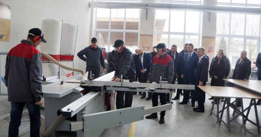 На Рівненщині відкрили сучасний центр для підготовки столярів