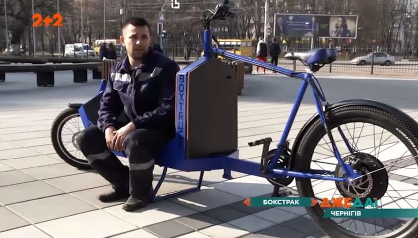 Українські студенти розробили унікальний електробайк, що не потребує палива (ВІДЕО)