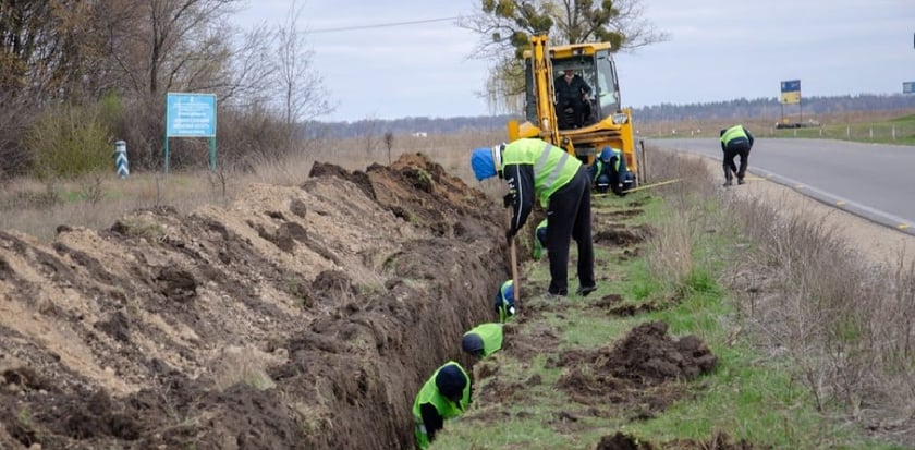 На Дніпропетровщині будують новий водогін для військових містечок