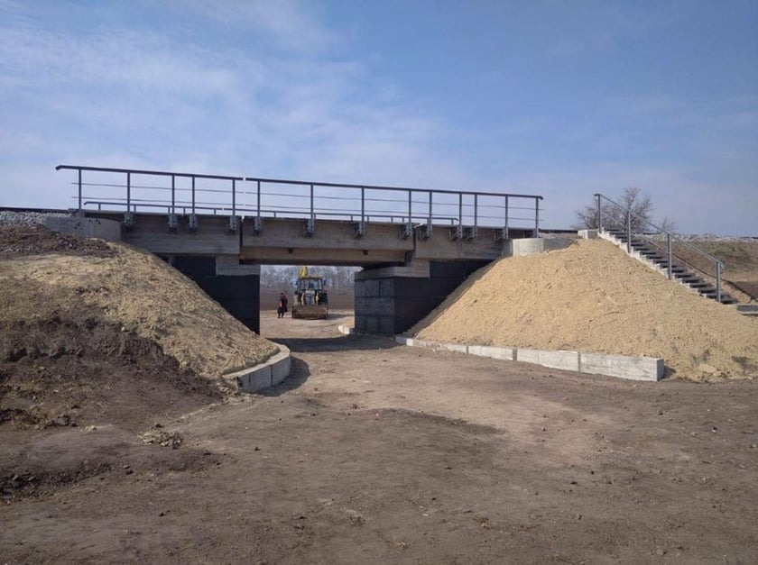 В Україні відремонтували залізничний міст, якому понад 100 років