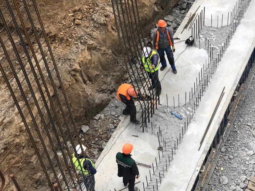 Як у Тернополі будують новий міст (ФОТО)