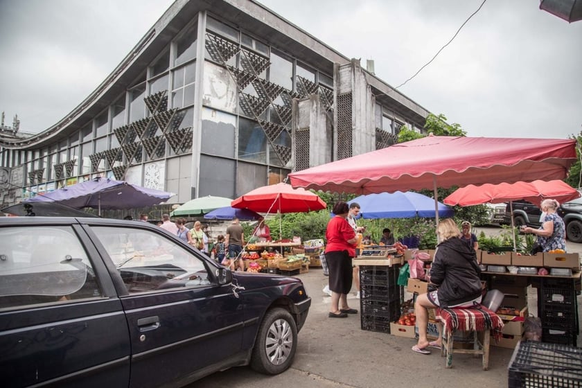 На столичному ринку встановили перший компостер для відходів (ФОТО)