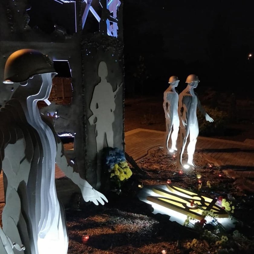 У мережі показали вражаюче відео пам’ятника «кіборгам» на Одещині