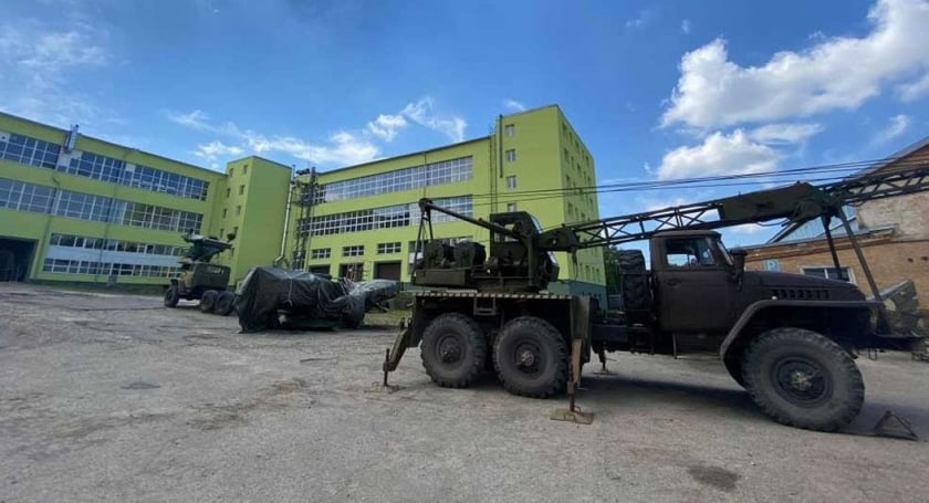Львівський завод освоїв ремонт 30 видів техніки протиповітряної оборони ЗСУ