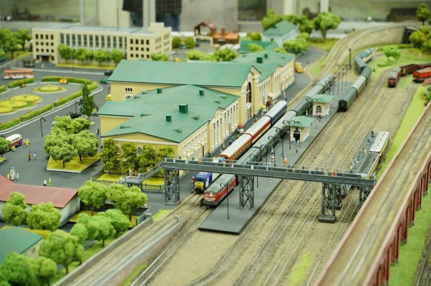 У Вінниці створили унікальний мініатюрний макет міста (ФОТО)