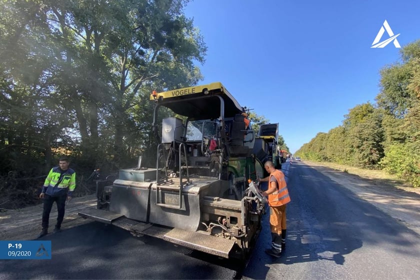 7 км дороги на Дніпропетровщині відремонтують за експериментальною технологією