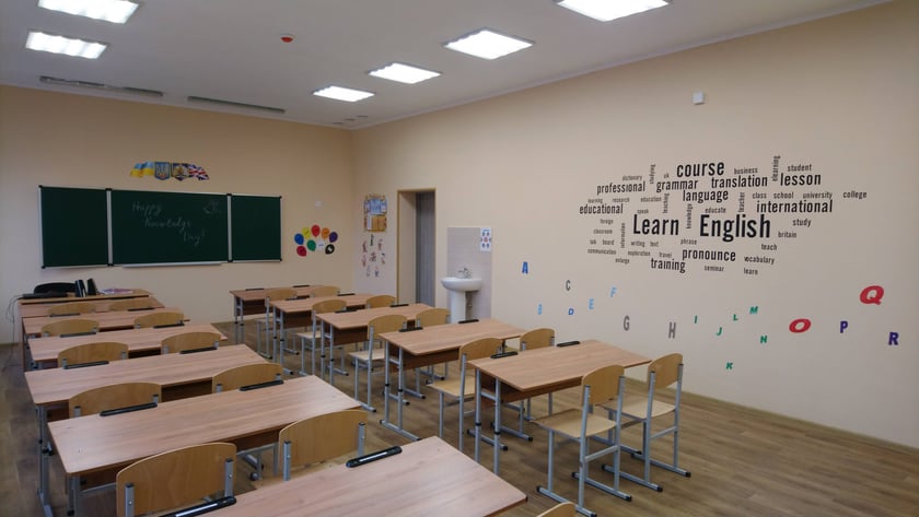 На Рівненщині відкрили яскраву новозбудовану школу: як вона виглядає (ФОТО)