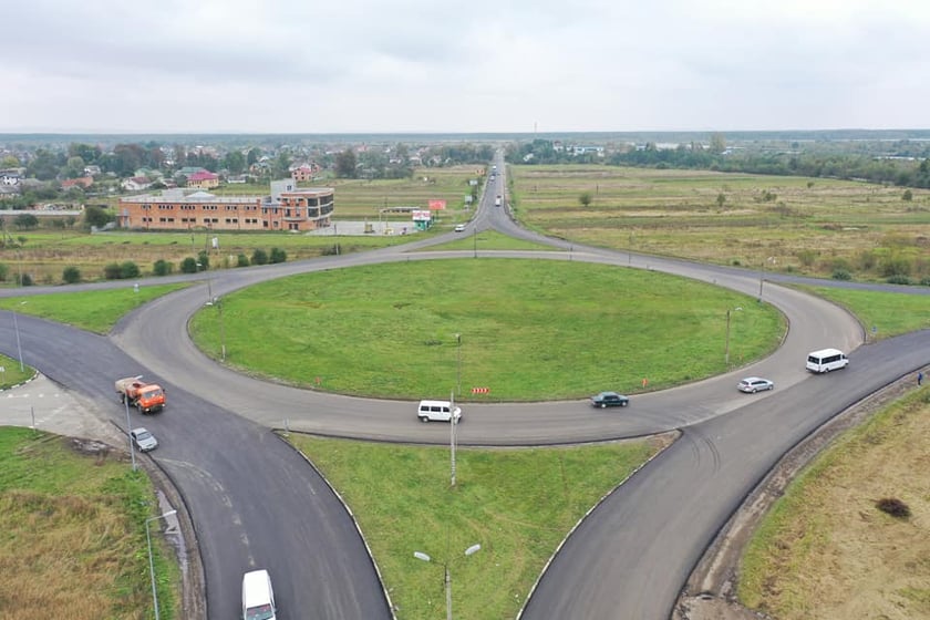 Укравтодор показав ремонт кільцевих розв’язок на Франківщині (ФОТО)