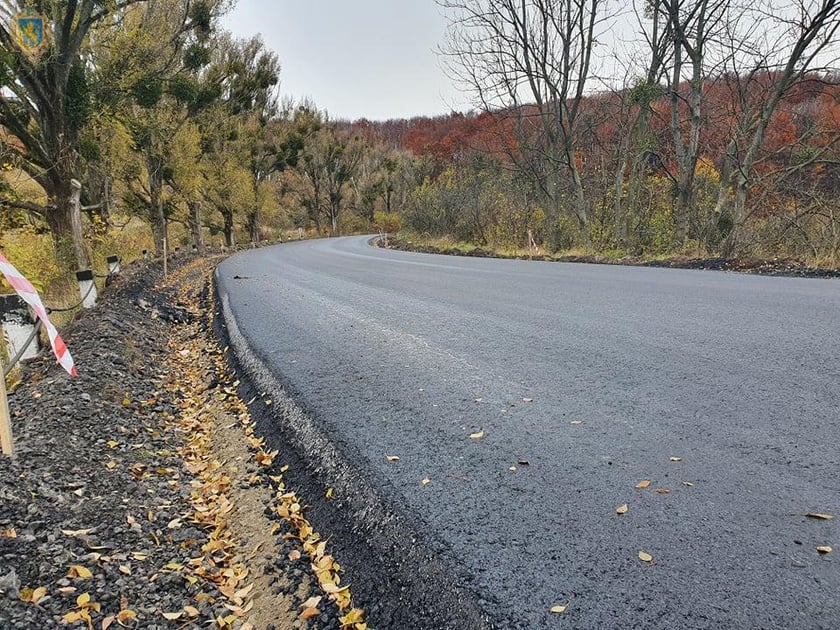Відремонтували дорогу до Підгорецького замку на Львівщині (ФОТО)