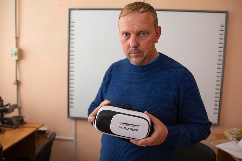 Як сільський вчитель-супергерой з Херсонщини увійшов до ТОП-10 найкращих вчителів України (ВІДЕО)