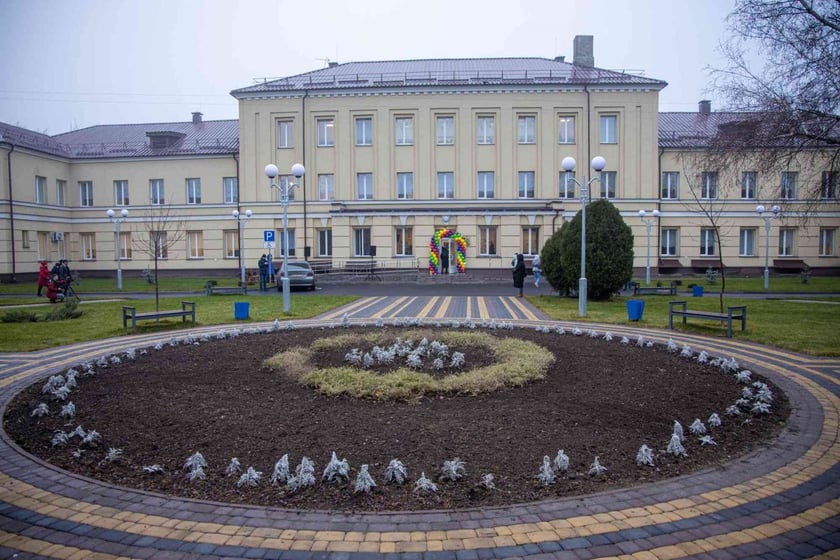 У Нікополі на Дніпропетровщині відкрили сучасну дитячу лікарню (ФОТО, ВІДЕО)
