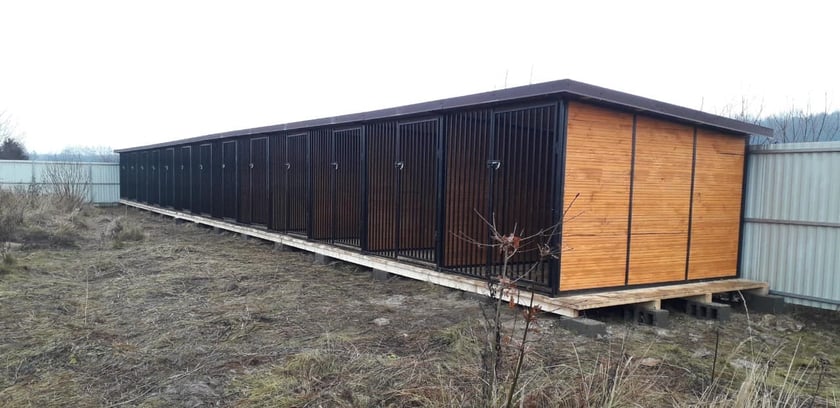 У Франківську закупили комфортні вольєри для безпритульних тварин (ФОТО)