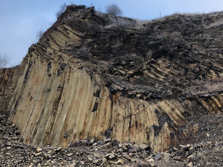 На Закарпатті показали нову локацію з базальтовими стовпами