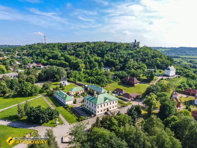 В Ужгороді знайшли 1000-літню монету з унікальною символікою (ФОТО)