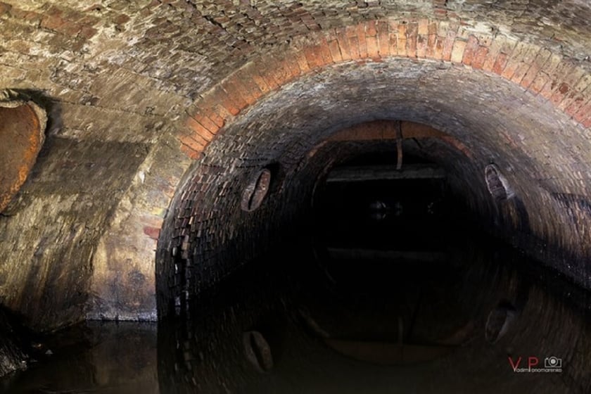 У центрі під Дніпром збереглися давні мости (ФОТО, ВІДЕО)