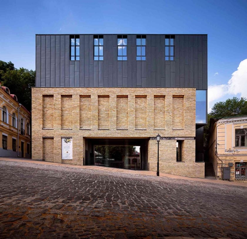 Театр на Подолі під час карантину покаже вистави онлайн