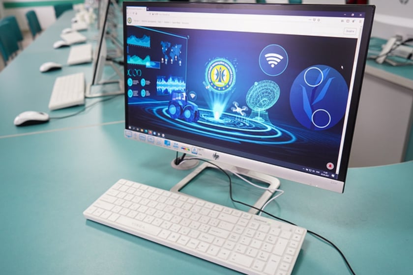 У Житомирі презентували космічну систему оповіщення про пожежі