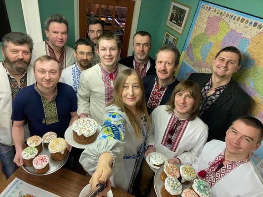 Як українські полярники святкують Великдень в Антарктиді? (ФОТО)