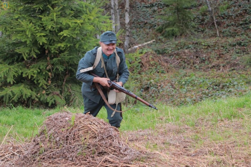 На Львівщині на горі Маківка реконструювали події бою Українських січових стрільців