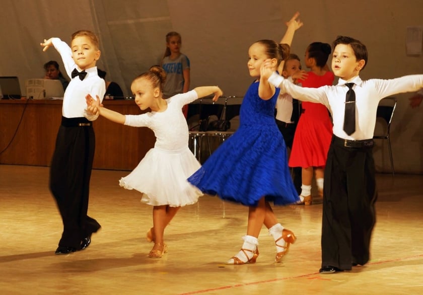 З’явилася нова серія документального проєкту СПАЛАХ про танцювальну культуру в Україні