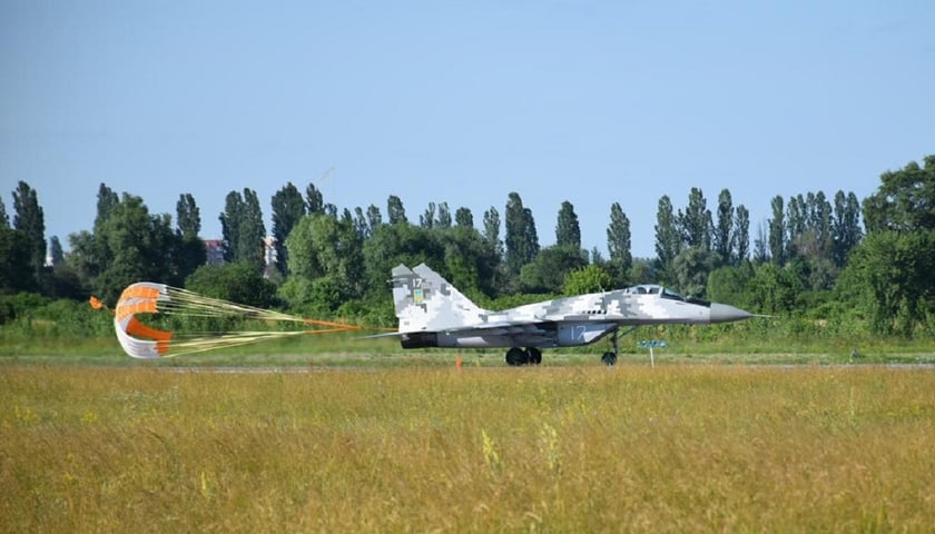 Українські парашутні системи пройшли випробування у Повітряних Силах