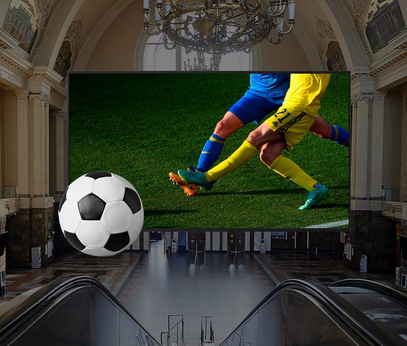 Матч Україна-Англія покажуть на великих екранах Центрального вокзалу Києва