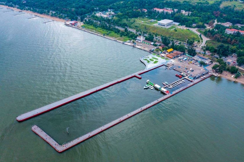 Повністю відремонтований морський пірс показали з висоти пташиного лету (ФОТО)
