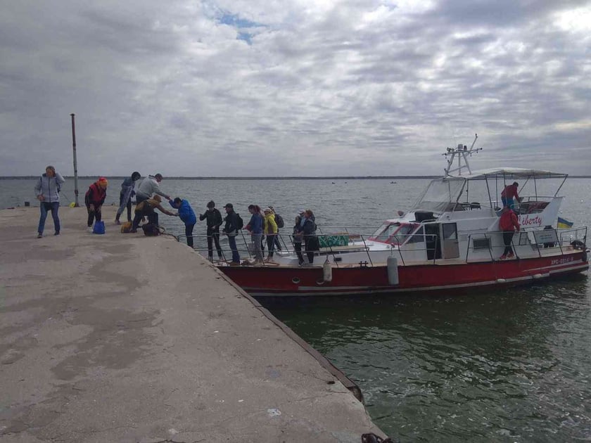На Миколаївщині почали доправляти туристів водним шляхом