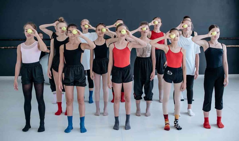 Киян запрошують на танцювальну виставу, створену під час дитячої творчої резиденції