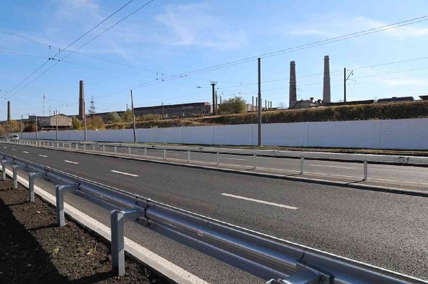 У Маріуполі капітально відремонтували Набережну