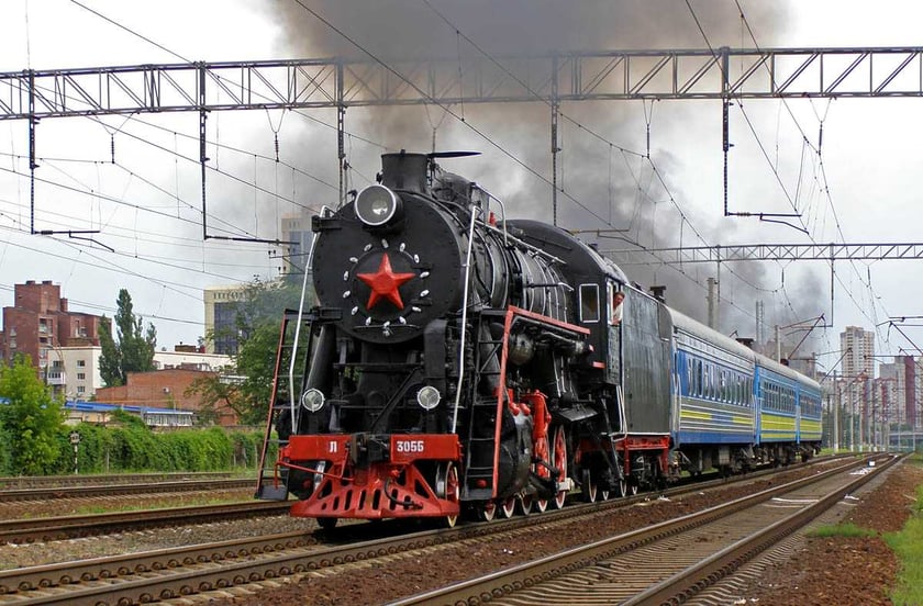 Укрзалізниця запускає святковий ретропоїзд до Дня залізничника