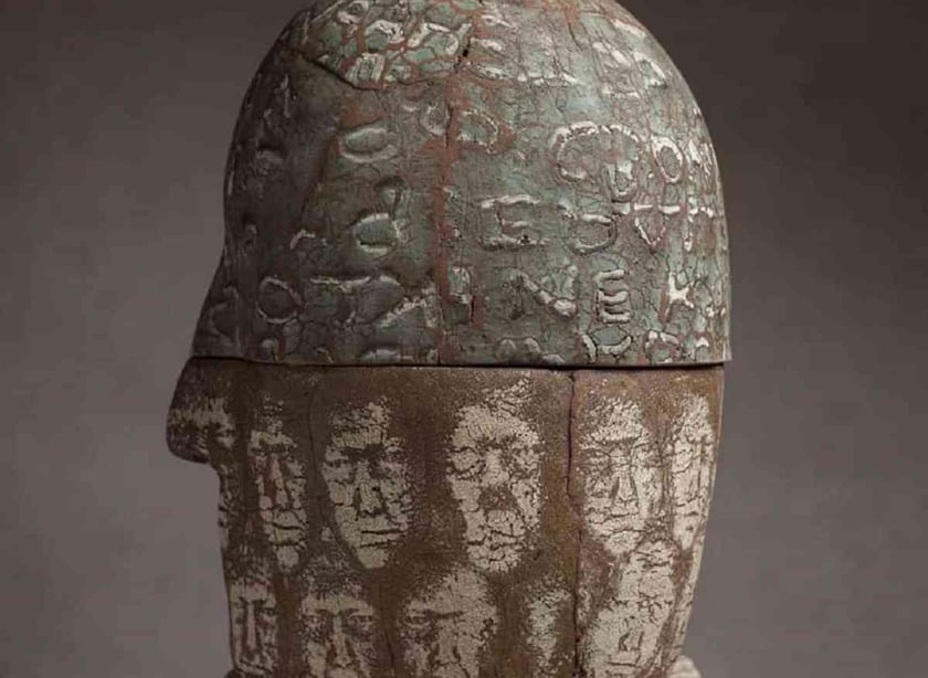 Українець здобув нагороду на міжнародному триєнале з кераміки у Японії