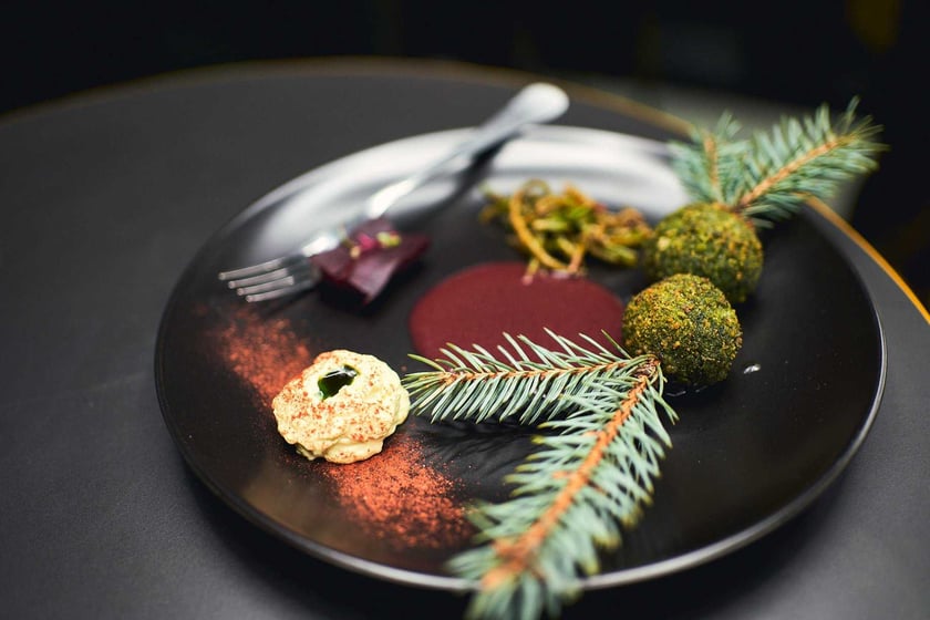 Для промоції Сходу України створили нову страву з кизилом та солеросом