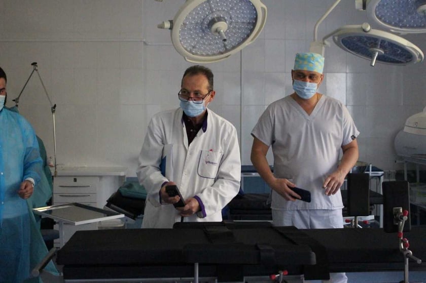 В українській армії обладнали першу гібридну операційну