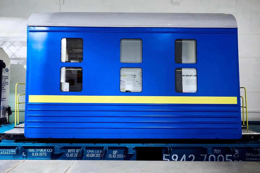 Укрзалізниця презентувала концепт капсульного плацкартного вагона