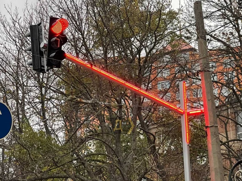 В Одесі запрацювали LED-світлофори і сигнальна бруківка (ВІДЕО)