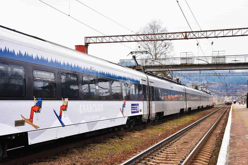 В Україні на зимові свята запустять «Лижний експрес» із Києва до Славського