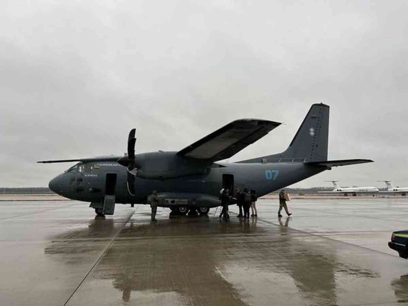 З Литви доправили військову допомогу для України